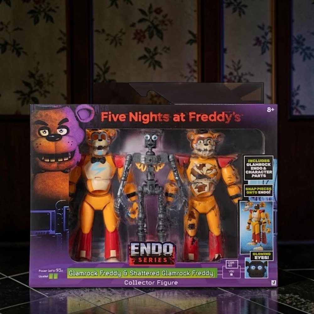 Five Nights at Freddy's Glamrock & Shattered Freddy Endo Series Figure Set